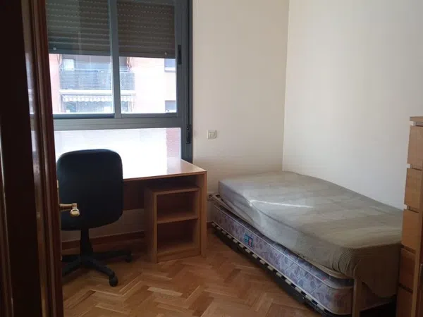 Piso en Urb. valdesol xi Barrio Valderas - Los Castillos - Foto 10