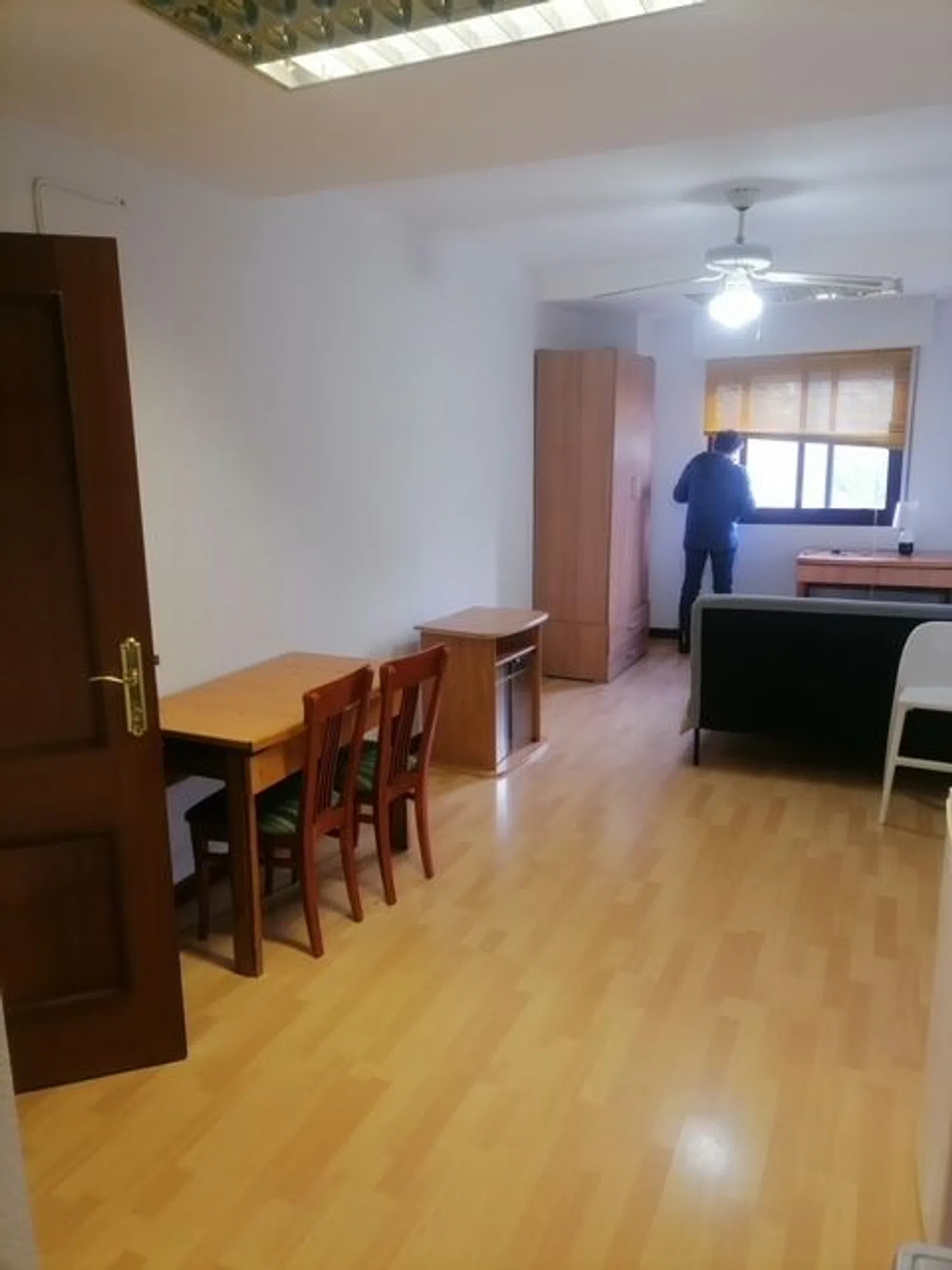 Estudio en calle Los Pinos, 34