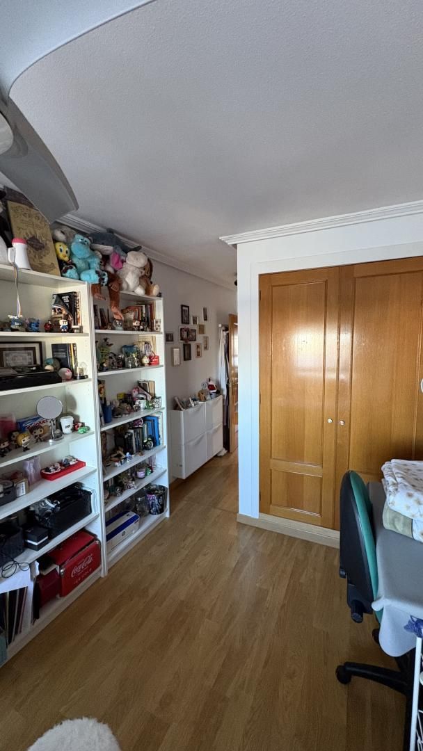 Piso en  Carrer Olof Palme 12 - Foto 9