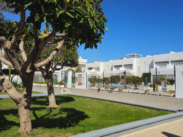 Chalet pareado en Calle Nuñez de Balboa, 17, Las Marinas, Las Marinas - Foto 2