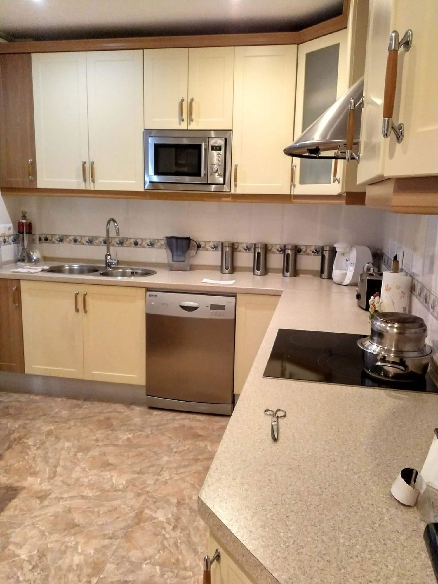 Chalet adosado en Calle Espacio, 1, Polígonos - Recinto Ferial - Foto 8