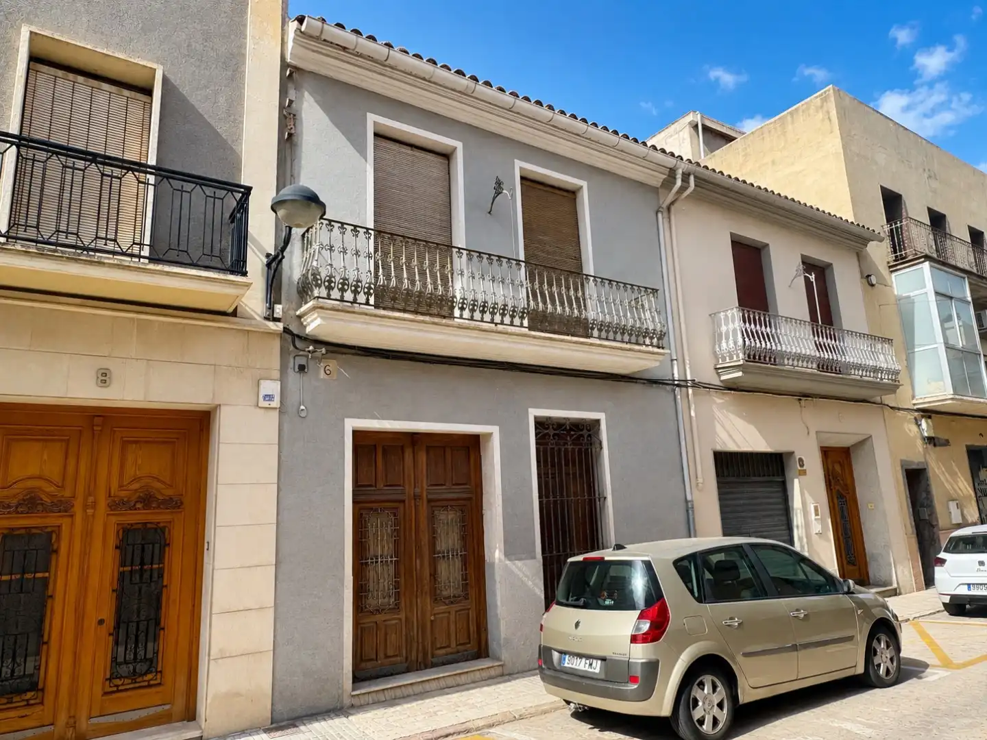 Casa adosada en  Carrer de Goya 6 - Foto 3