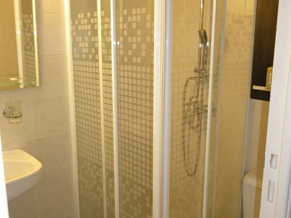 Estudio en calle de Alcántara, 69 - Foto 7