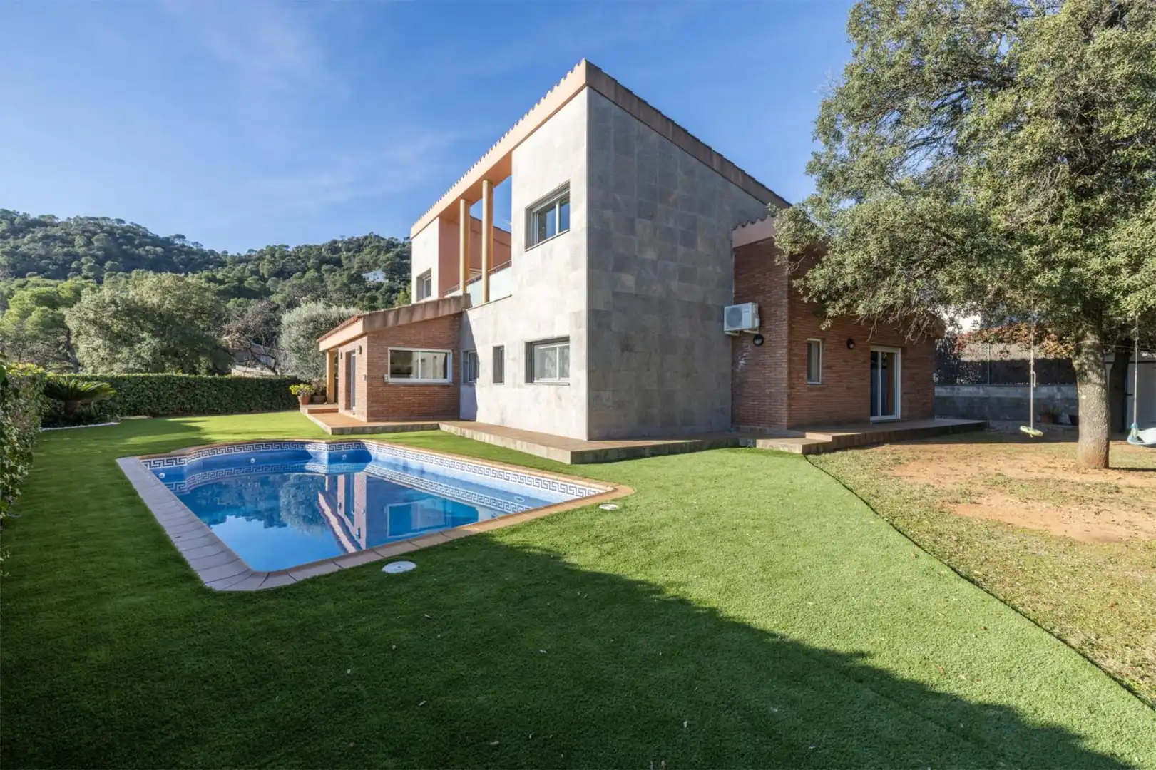 Chalet en  Carrer de la Roureda 4 - Foto 5