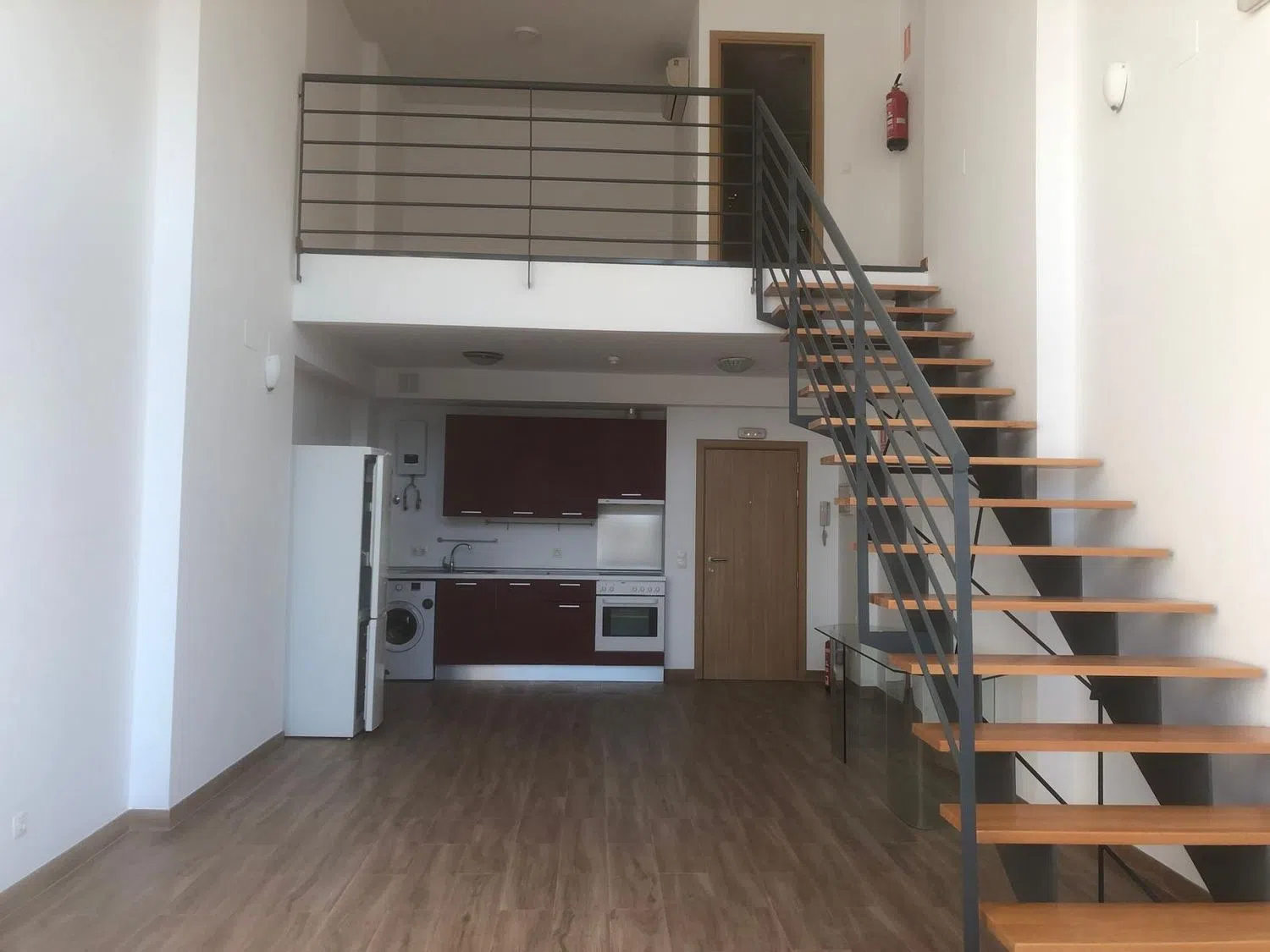 Estudio en avenida de los Artesanos, 16 - Foto 2