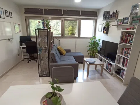 Piso en paseo de los Basilios, 6