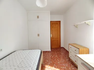 Piso en  Plaça Hort dels Lleons 1 - Foto 10