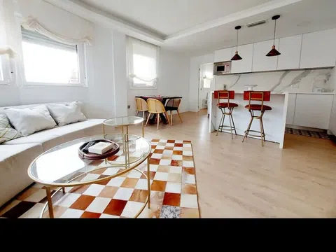 Piso en plaza de San Agustín, 6