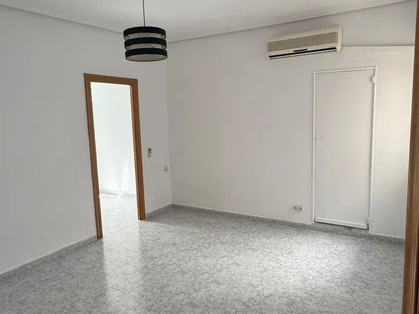 Piso en Benicalap - Foto 8
