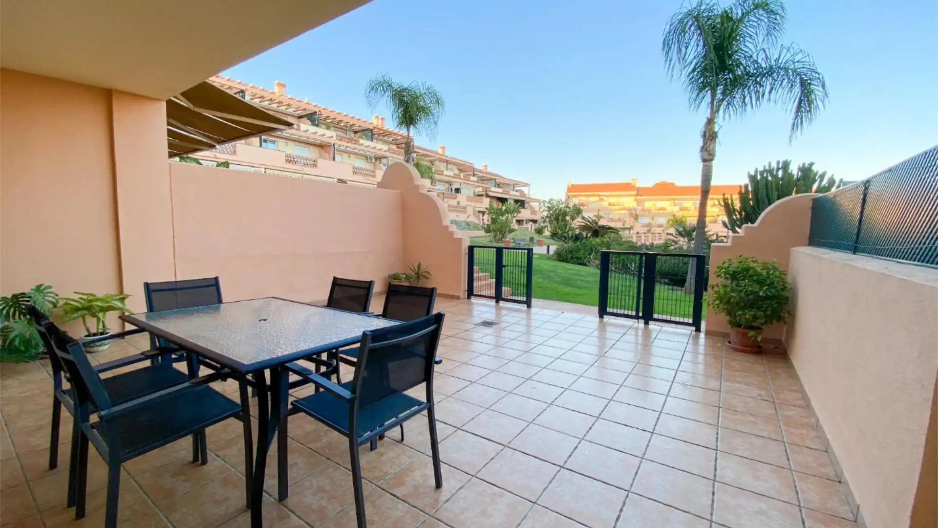 Piso en  Avenida Sunset 6 - Foto 2