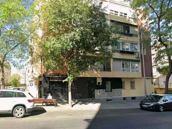 Piso en calle de Ponferrada, 32 - Foto 1