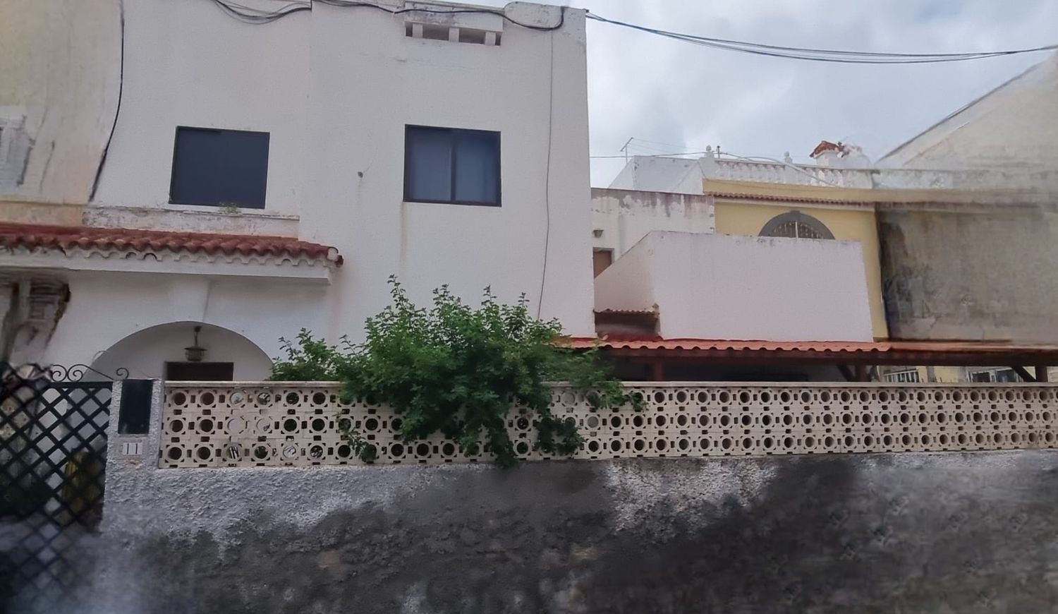 Chalet adosado en Barrio Escaleritas - La Feria - Foto 1