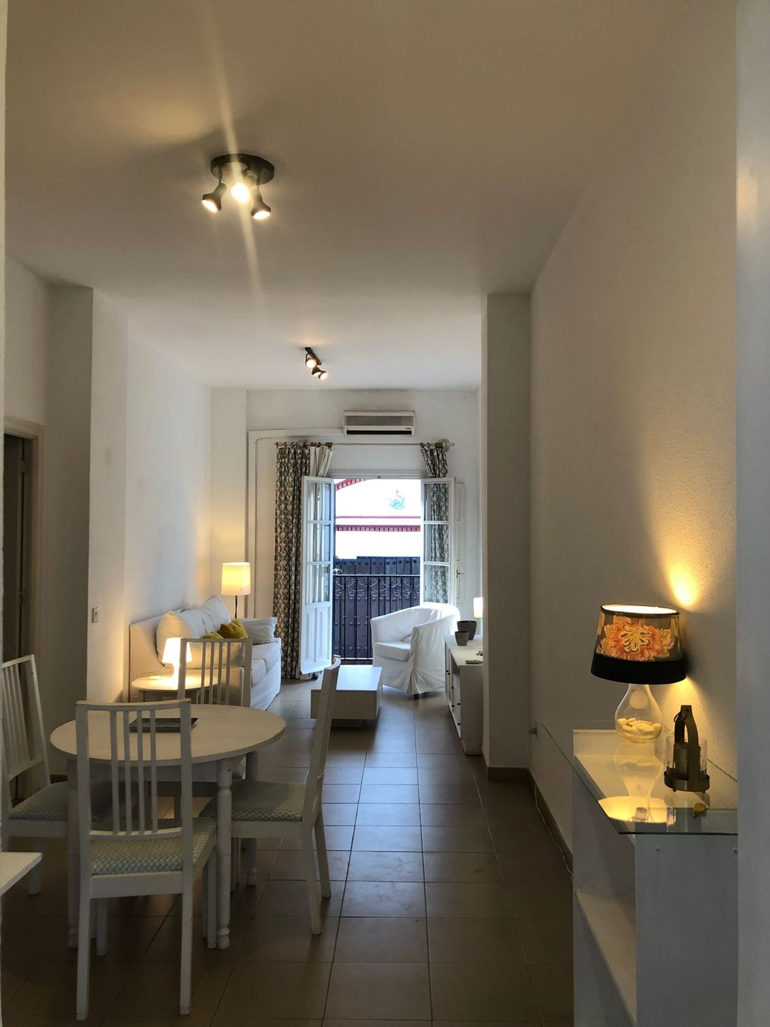 Piso en calle San Vicente, 80 - Foto 1