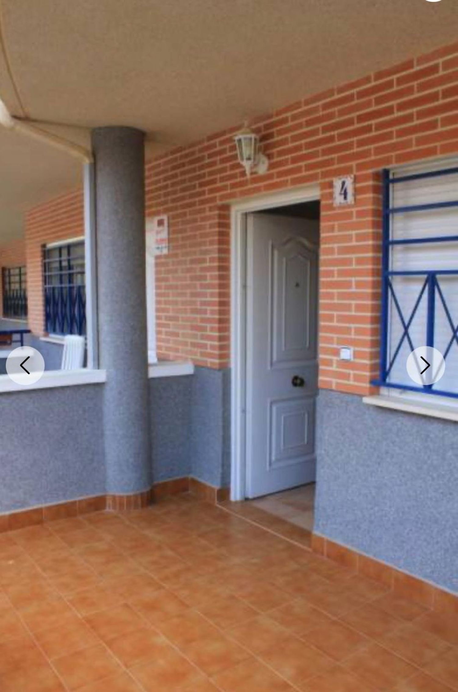 Chalet adosado en Calle Homero, 4 - Foto 2
