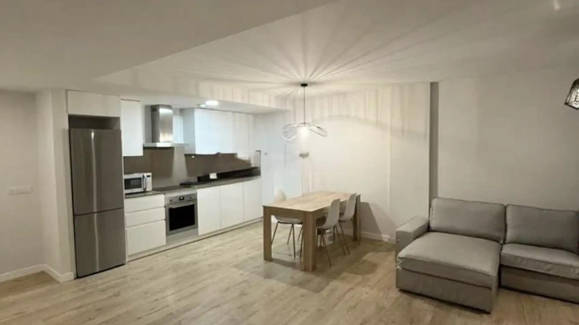 Piso en  Calle Castillejos 95 - Foto 13