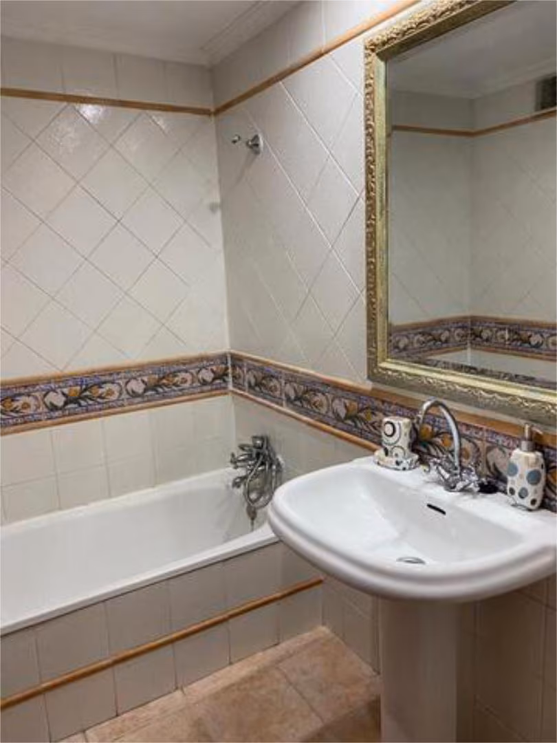 Piso en Corte Inglés - Foto 2