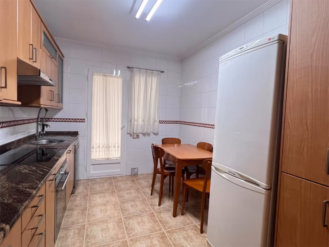 Piso en  Calle Alcalde Pedro Cascales Vivancos 18 - Foto 27