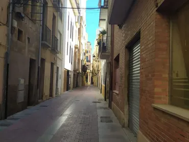 Casa adosada en  Carrer d'Alloza 68 - Foto 4