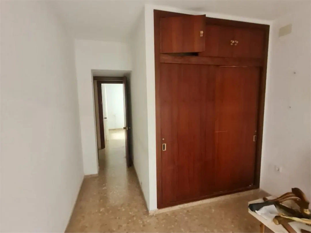 Piso en  Calle Jesús y María 14 - Foto 11