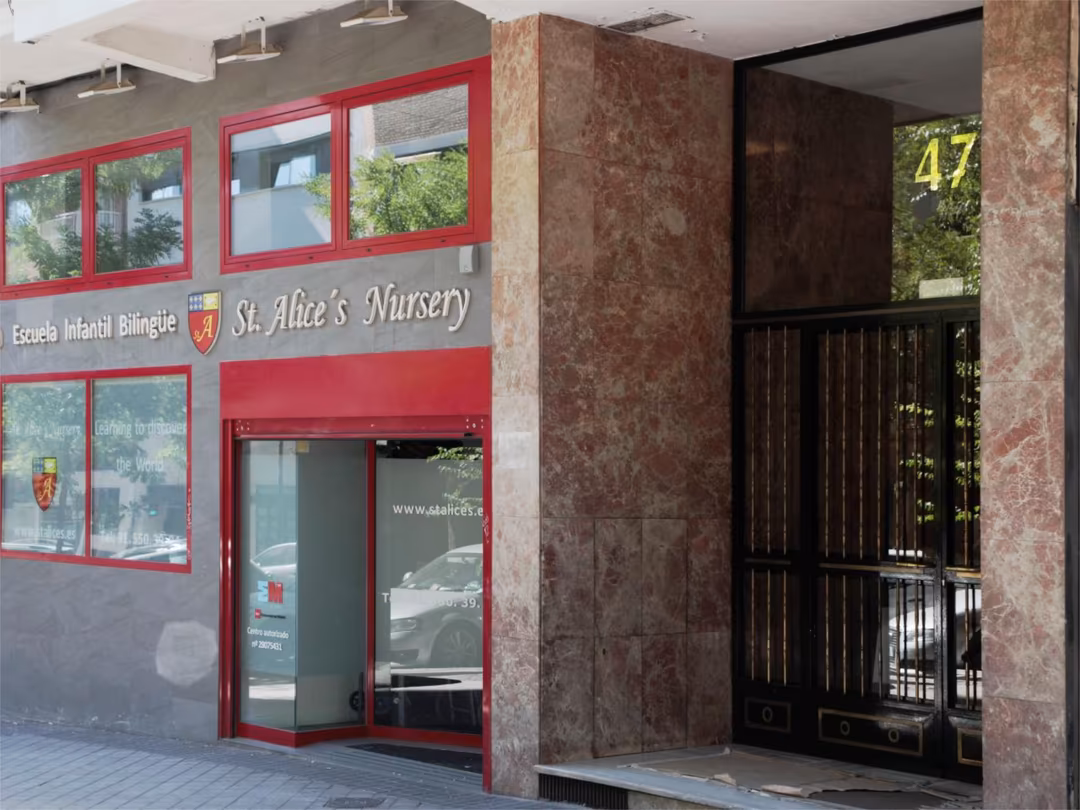 Piso en  Calle de Galileo 47 - Foto 20