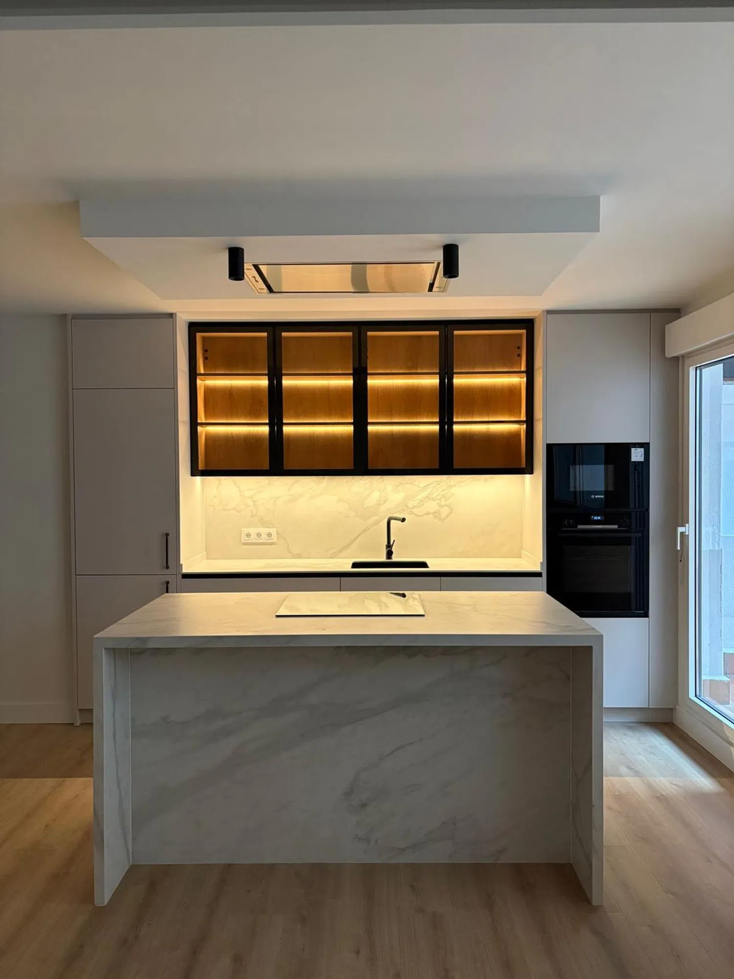 Piso en calle de Antonio Pérez, 4