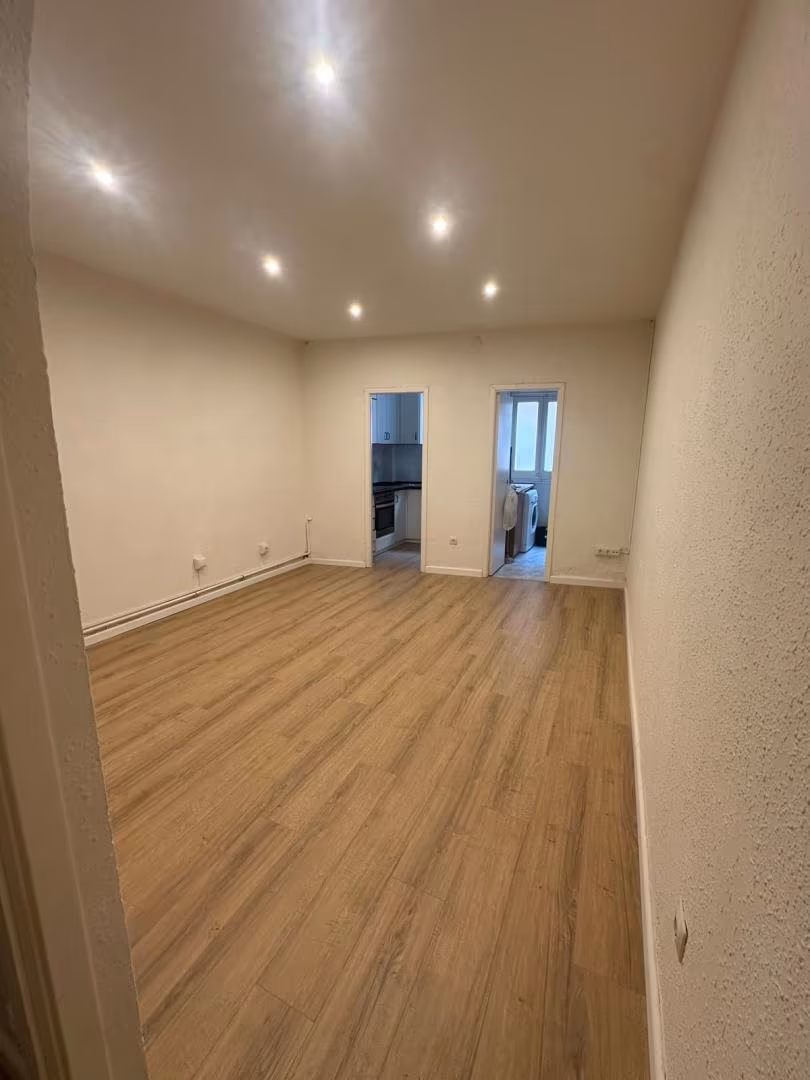 Piso en  Carrer del Rei Martí 39B - Foto 6