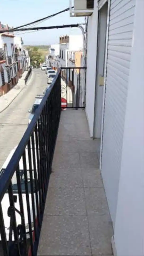 Piso en LA CAMPANA PUEBLO CERCA DE SEVILLA - Foto 3