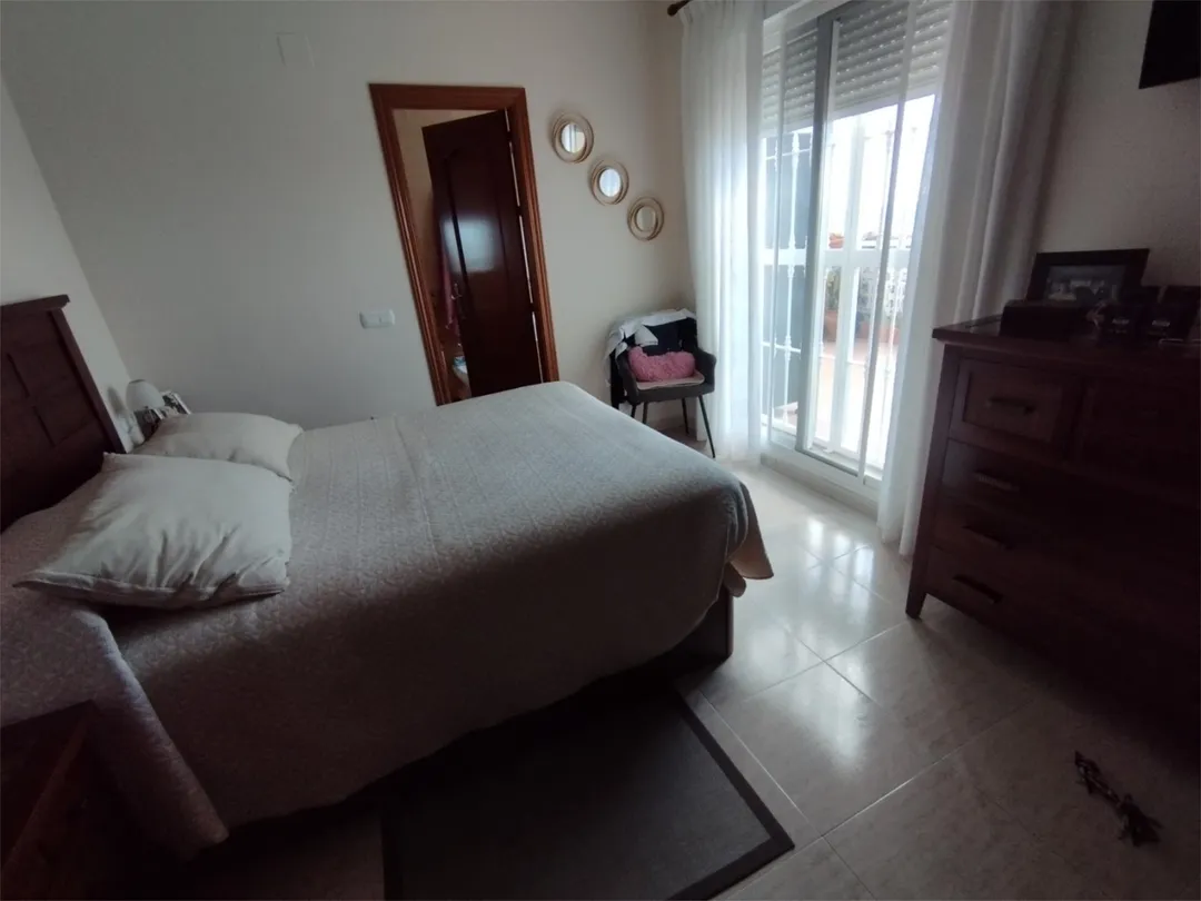 Ático en  Avenida de la Axarquía 3 - Foto 5