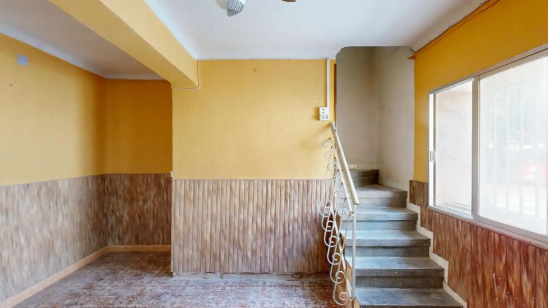 Piso en  Calle Bartolomé Bernal Gallego 35 - Foto 2