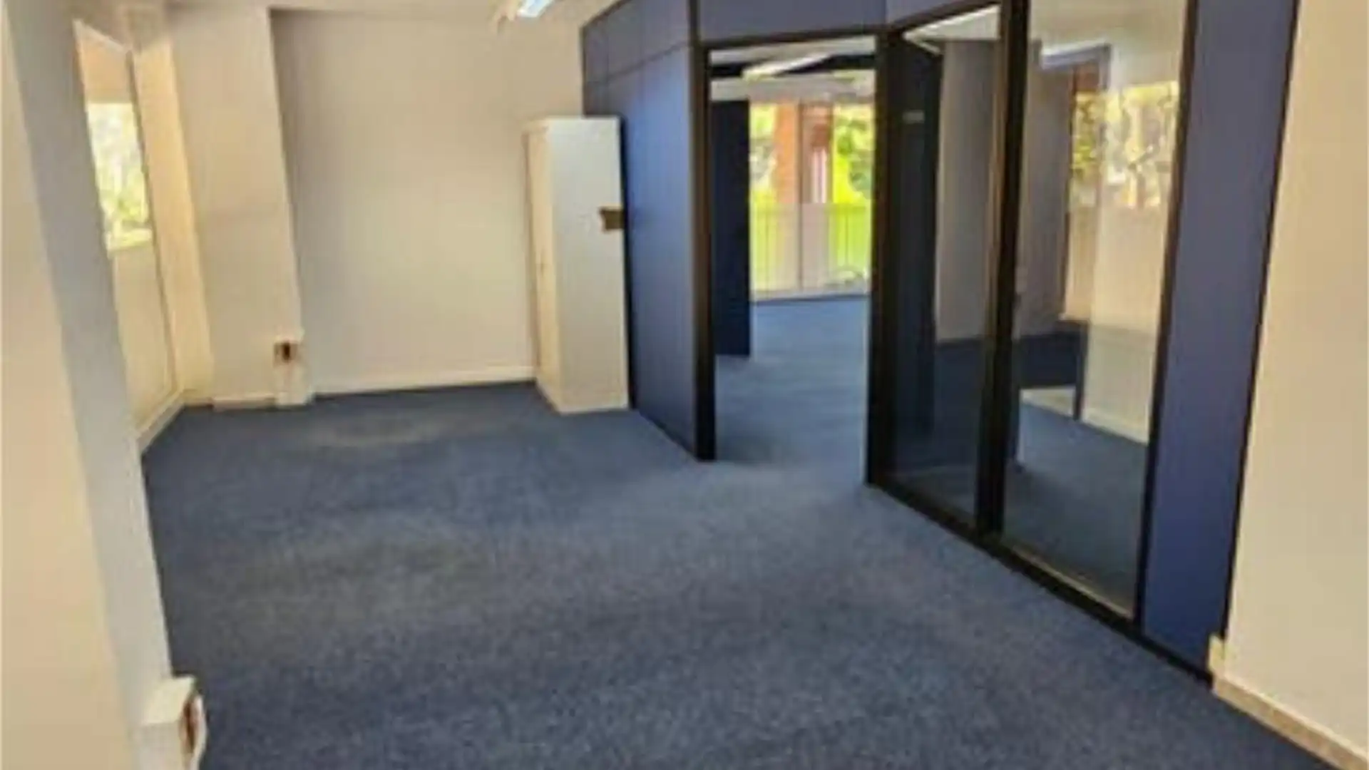 Local comercial en Residencial TV3 - Foto 3