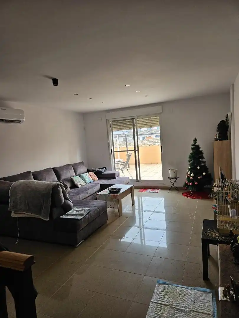 Piso en  Carrer del Mestre Mas 1 - Foto 3
