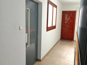 Piso en  Carrer Benavente 60 - Foto 3