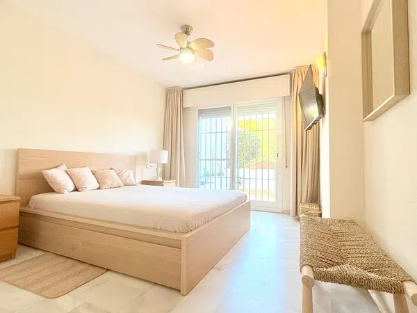 Piso en avenida Piedramar s/n - Foto 1