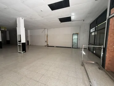 Local comercial en Sant Cugat del Vallès - Foto 6
