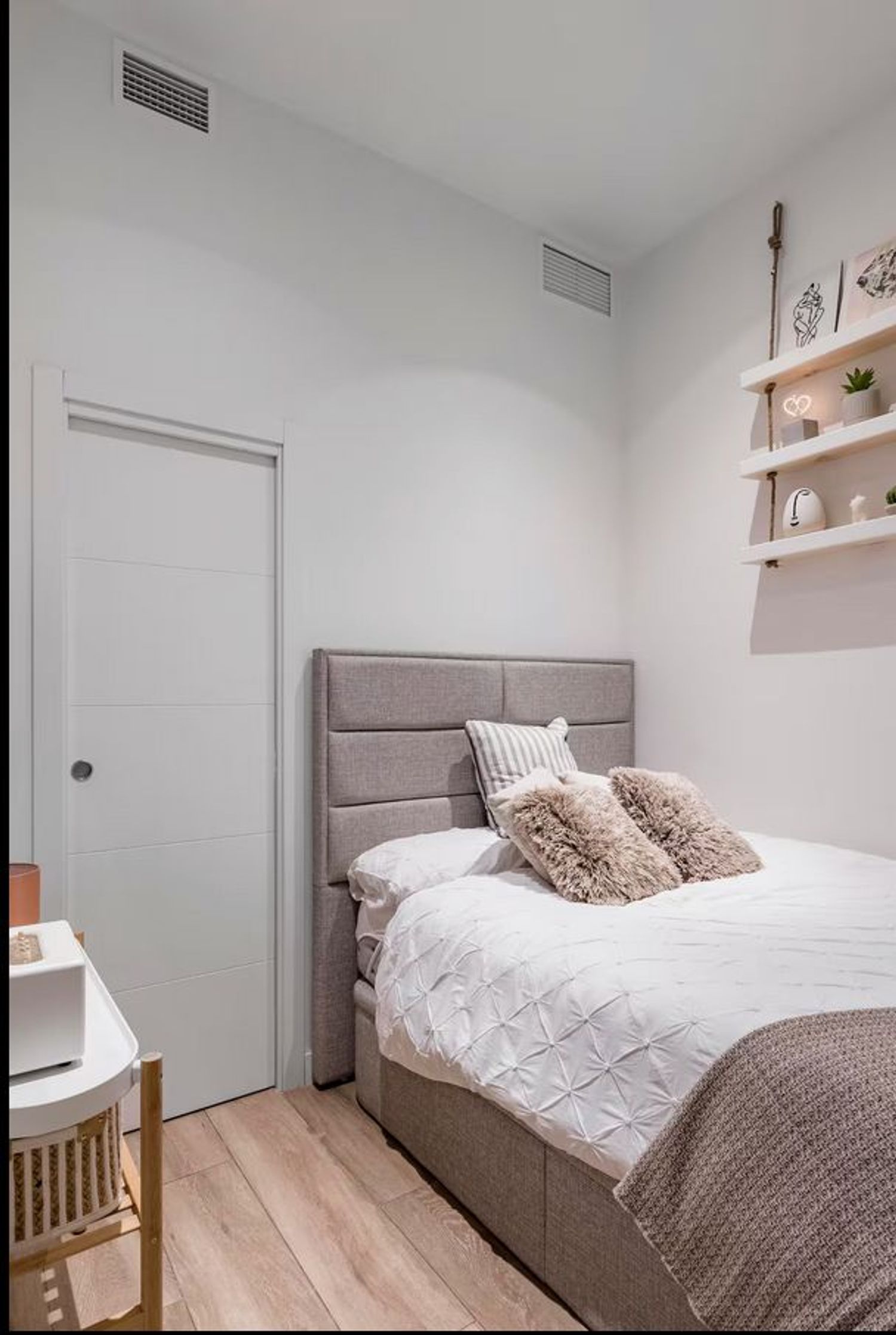 Estudio en calle del Mesón de Paredes, 45 - Foto 11