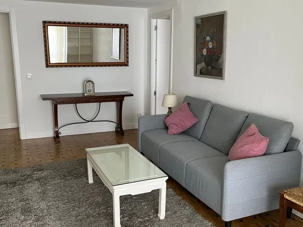 Piso en calle de Alcalá, 366