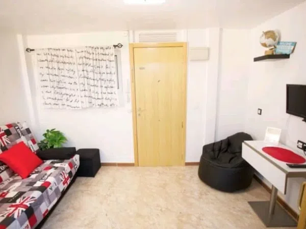 Estudio en calle Sol Naixent, 18 - Foto 2