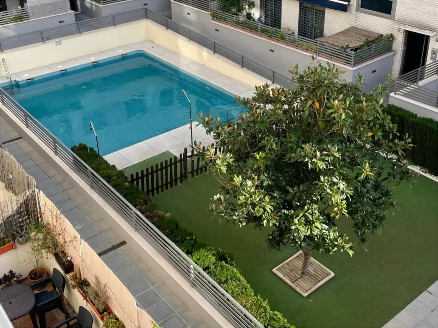 Piso en  Calle Acera Fuente de la Salud 4 - Foto 1