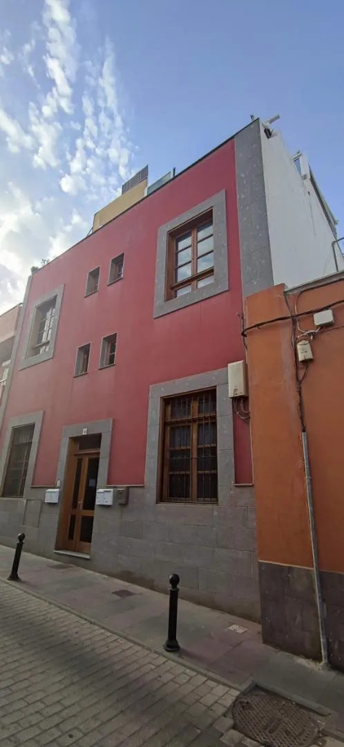 Ático en  Calle Gago Coutinho 43 - Foto 1