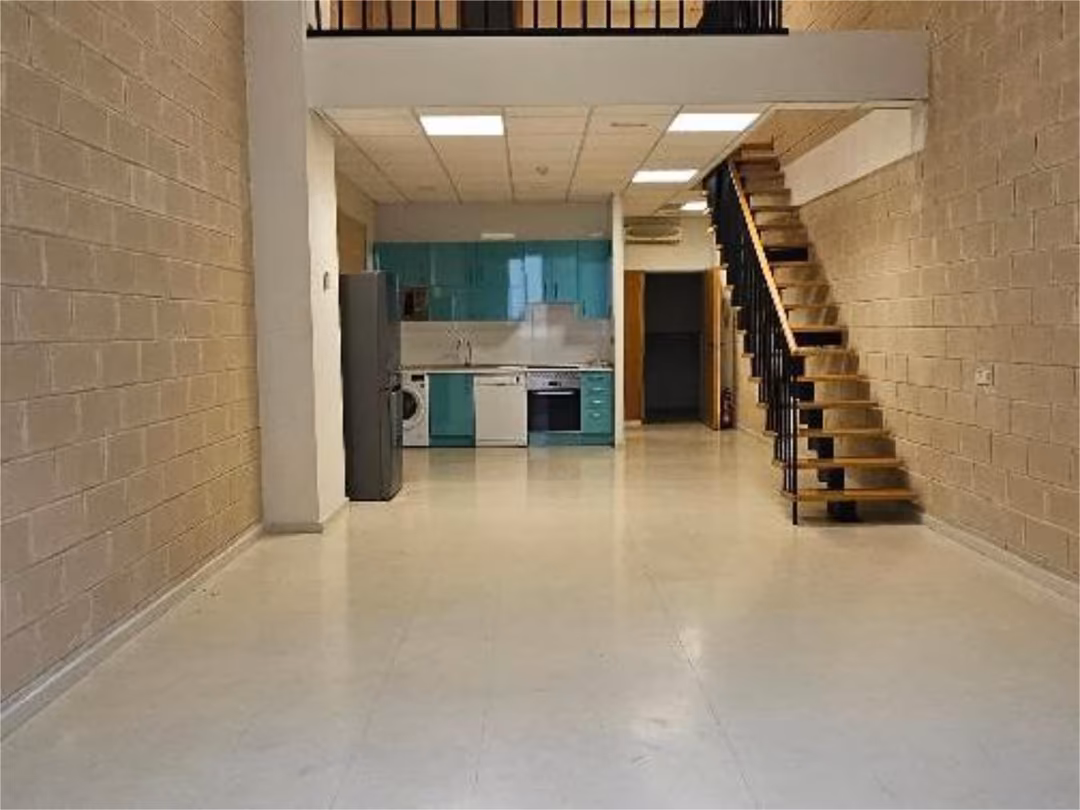 Piso en  Avenida de la Industria 13 - Foto 12