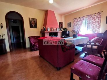 Chalet en  Avenida de la Constitución 62 - Foto 4