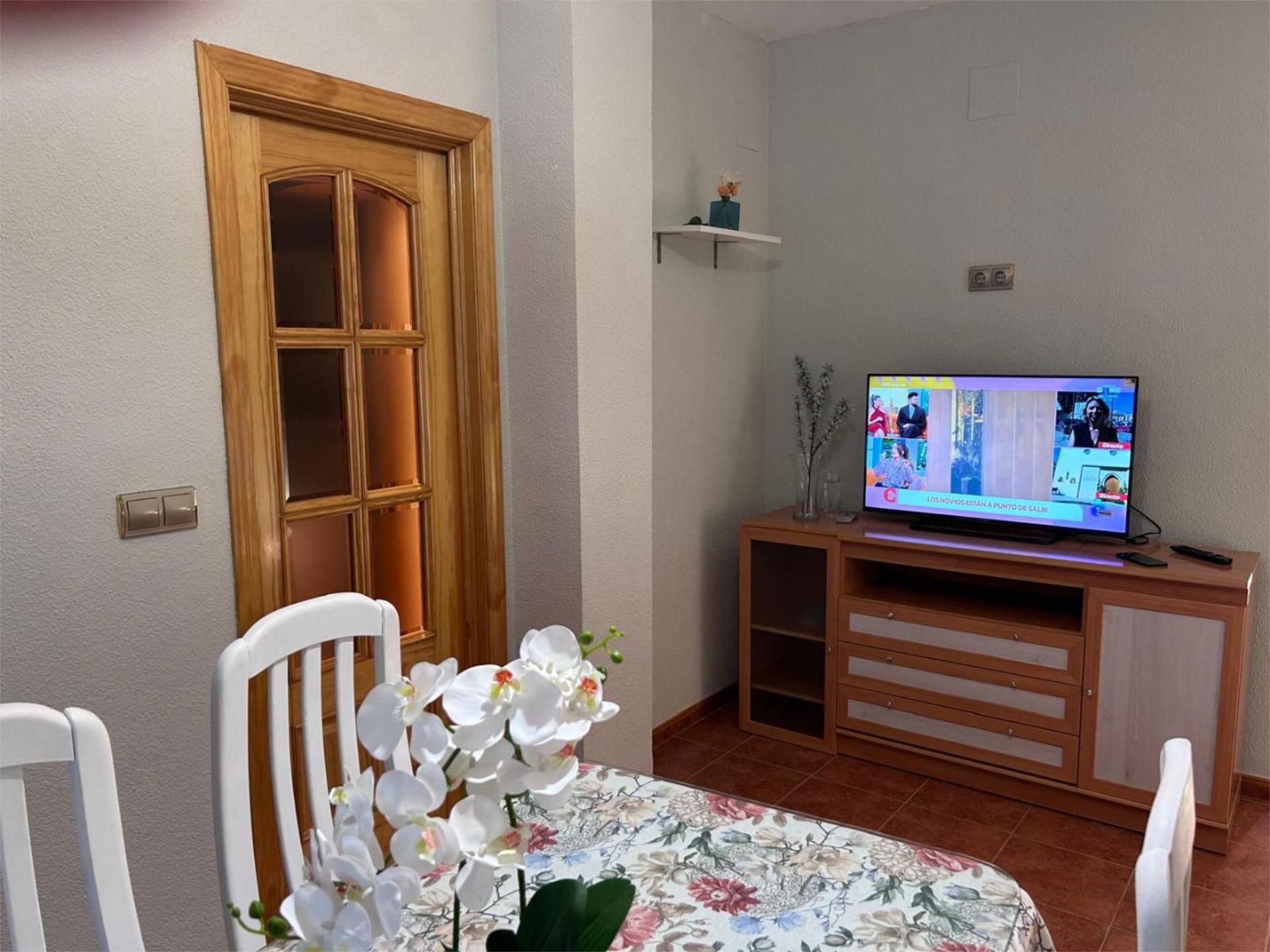 Piso en  Calle Mayor de Santa Marina 9 - Foto 4