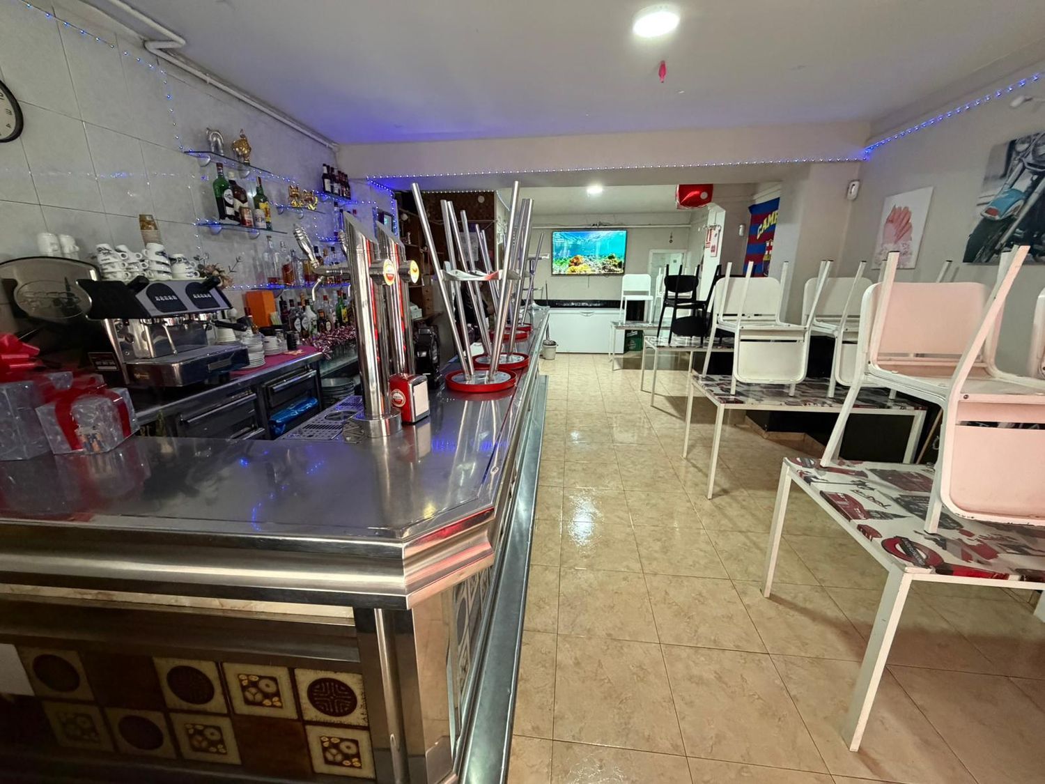 Bar, cafetería en traspaso en Calle Joventut - Foto 4