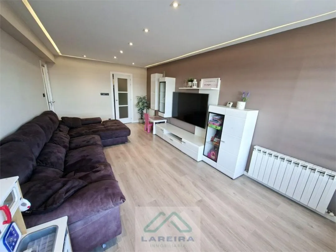 Piso en  Rúa do Conde de Torrecedeira 58 - Foto 6