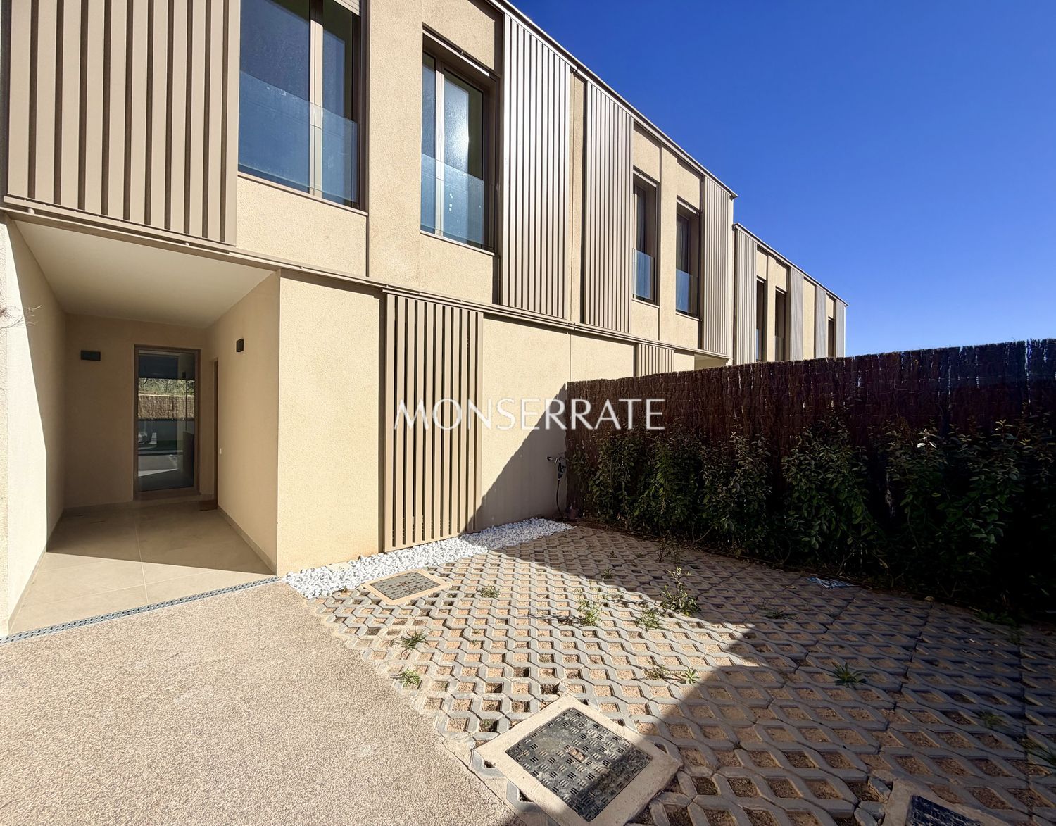 Chalet adosado en Calle Torres de Quart - Foto 16