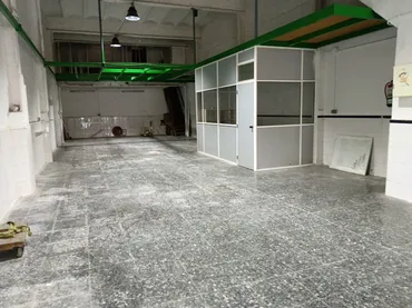 Local comercial en  Carrer de la Mare de Déu de Lorda - Foto 5