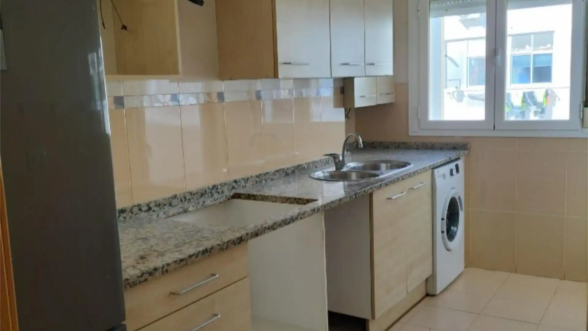 Piso en  Calle de Antonio Maura 25 - Foto 9