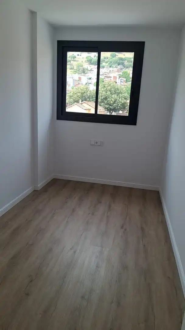 Piso en Santa Coloma de Gramenet - Foto 8