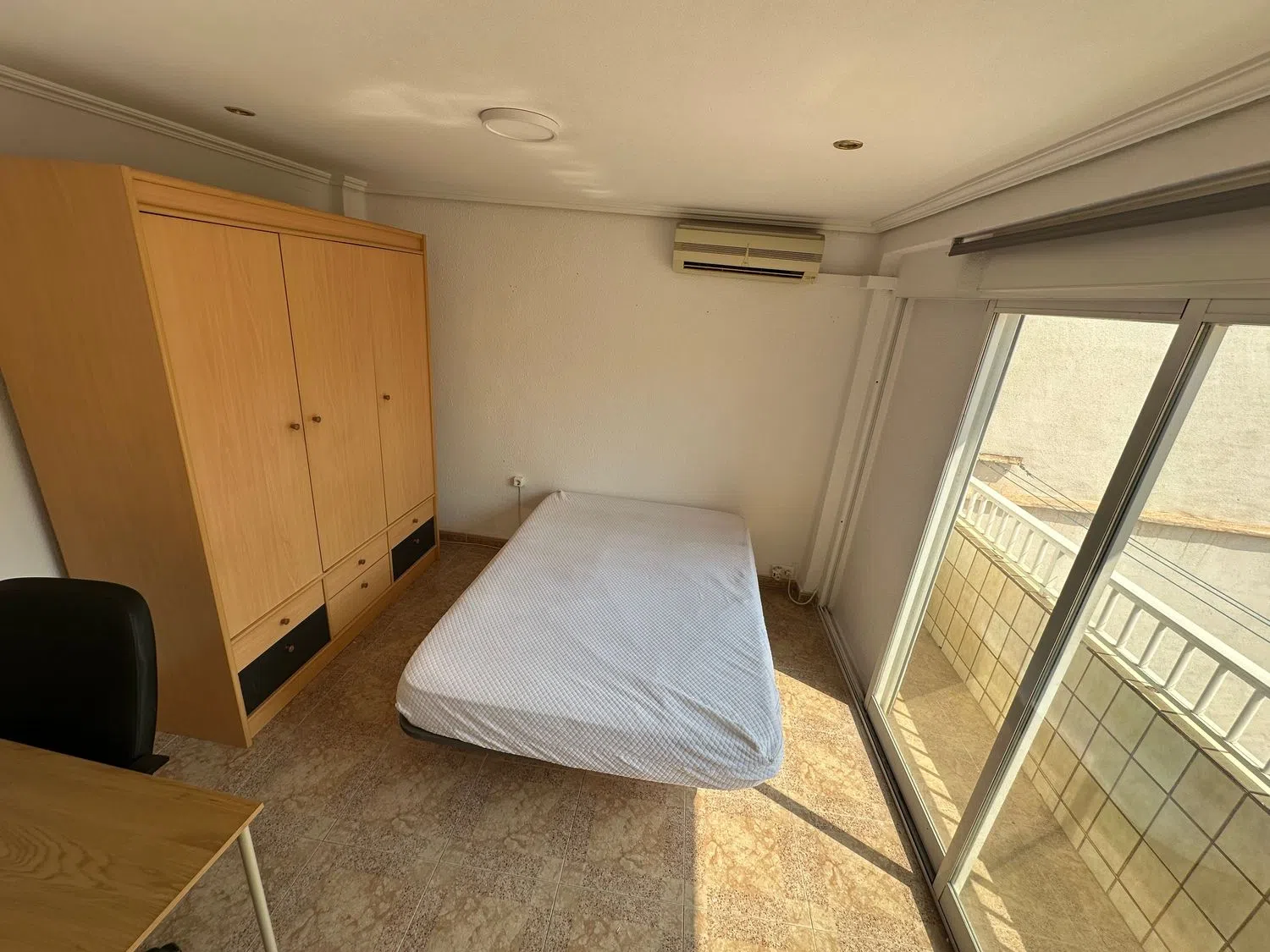 Piso en calle d'Esteve Ballester, 23 - Foto 2