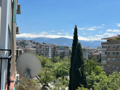 Piso en avenida de la Constitución, 28